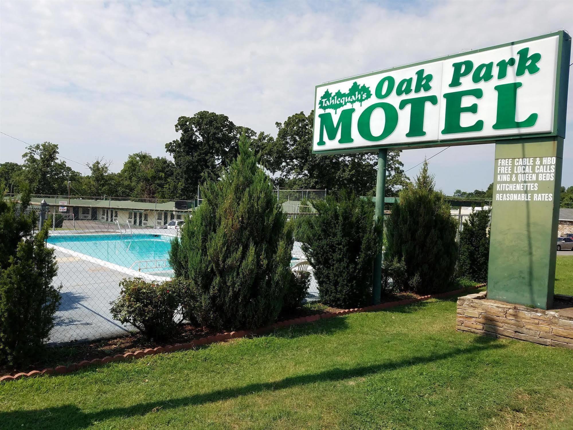 Oak Park Motel Tahlequah Eksteriør billede